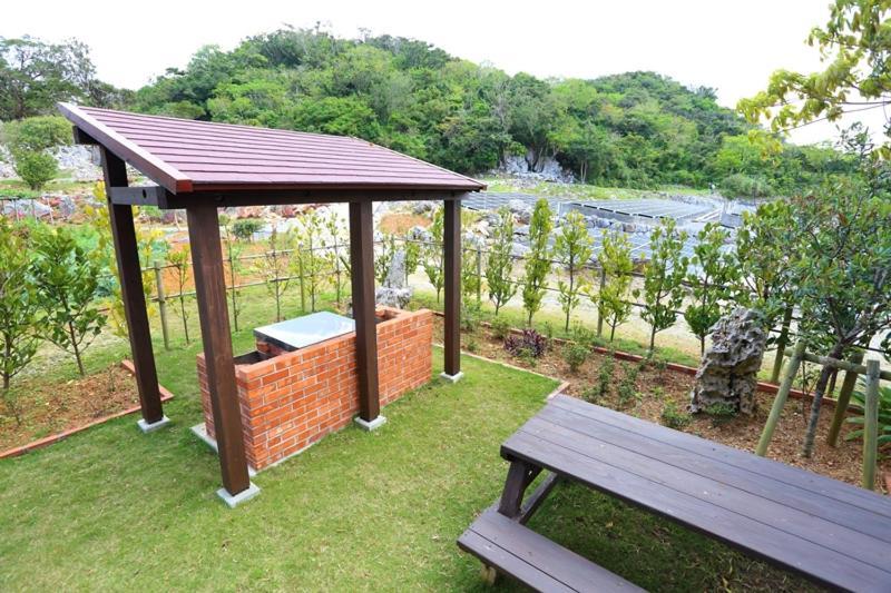 Tabinoteitaku Karstvilla 本部 外观 照片