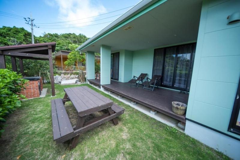 Tabinoteitaku Karstvilla 本部 外观 照片